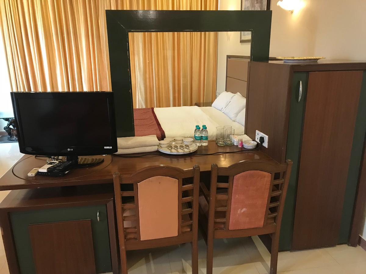 Kohinoor ATC Bed and Breakfast Mumbai  Buitenkant foto